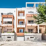 Bard's Place * טאווירה