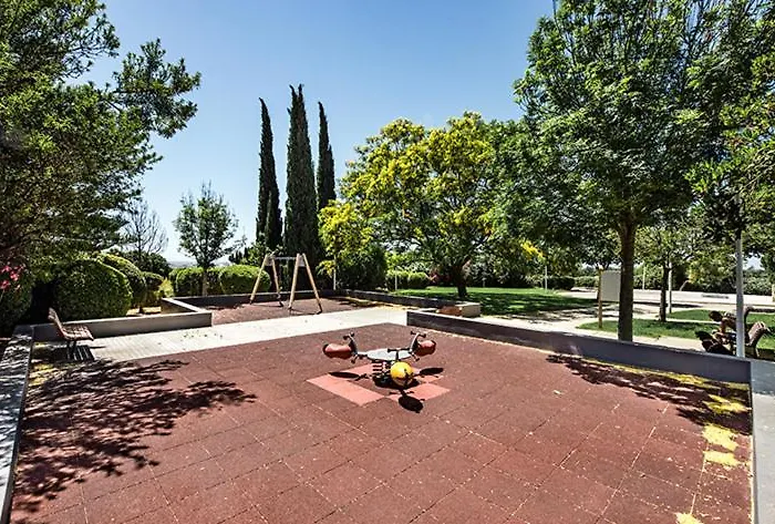 アパート Bard's Place